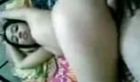 Porno con snella ragazza Lily Ryder con tette piccole erotici italiani film