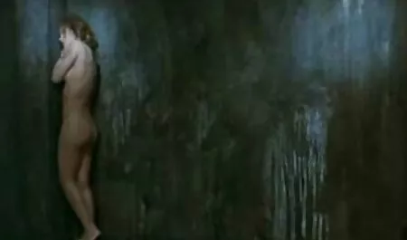 Erotico video erotici coppie studente sotto la doccia