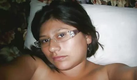 Sesso lesbiche massaggi erotici donne mature con кунилингусом e la posa 69