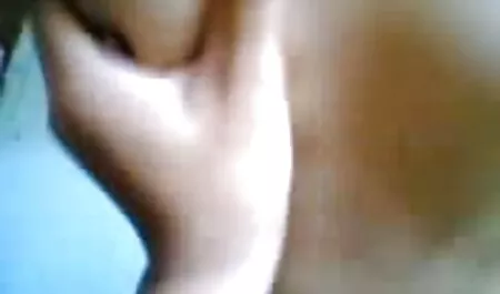 Porno video erotico zoo sesso con una giovane bellezza