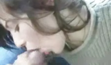Una giovane ragazza приласкала un manga video erotici amico adulto