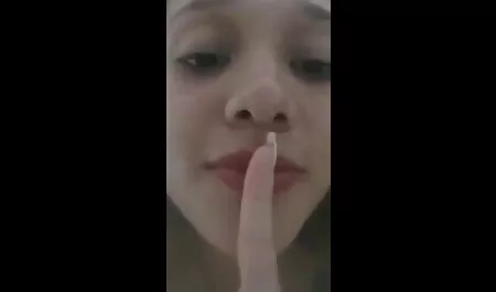 Retrò porno con una bella film erotici free ragazza russa
