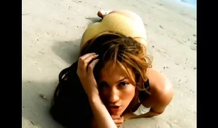Studente mostra il corpo di lusso prima del sesso video erotice gratis